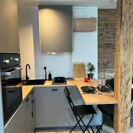 Jannseni Summer House With Ac And Free Private Parking Pärnu