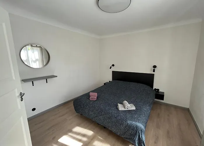 Jannseni Summer House With Ac And Free Private Parking Pärnu